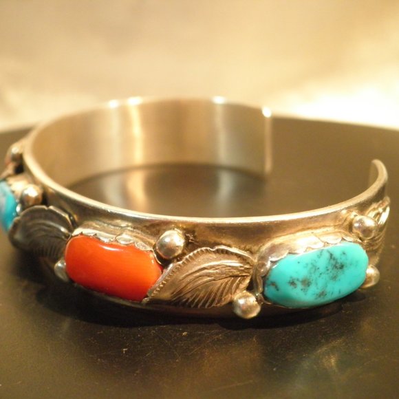 Simplicio Zuni Sterling Turquoise Coral Bracelet - Picture 3 of 5